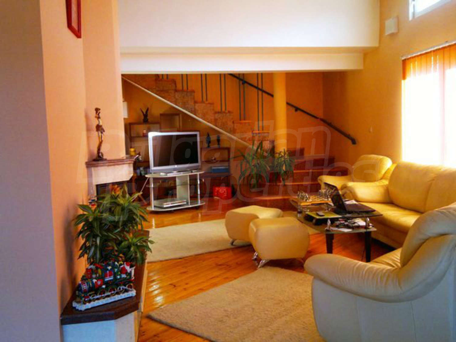 Gallery Picture 3