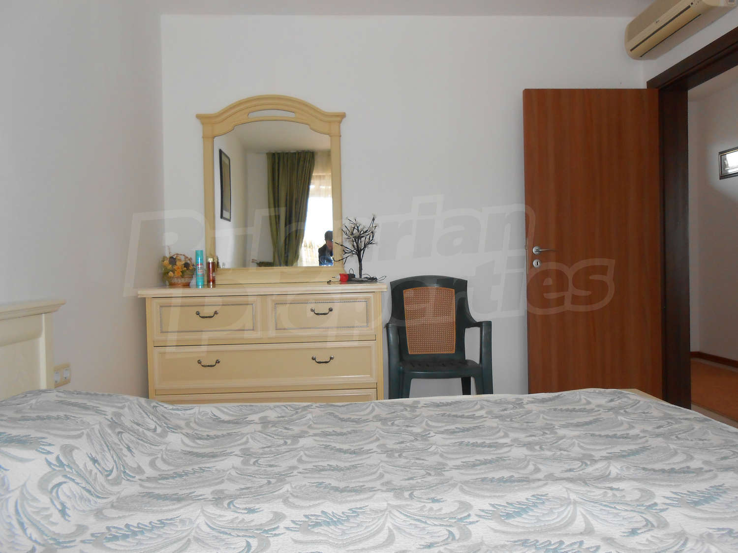 Gallery Picture 11