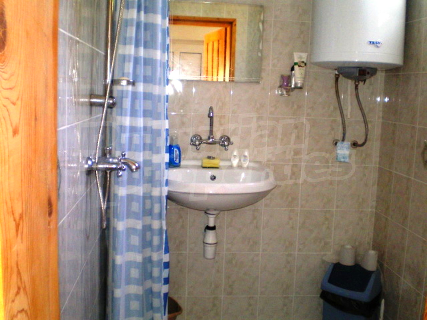 Gallery Picture 14