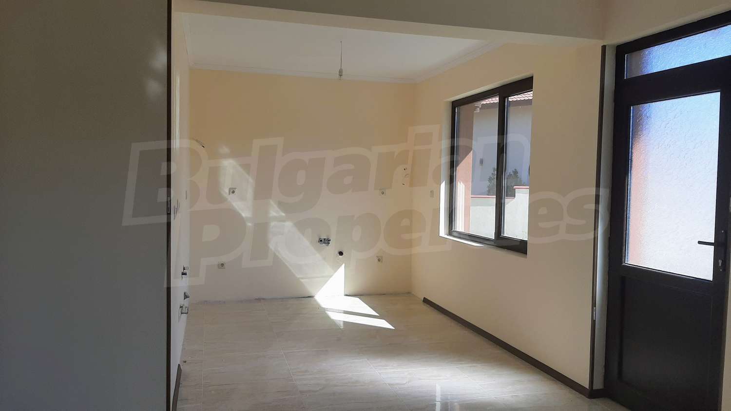 Gallery Picture 6