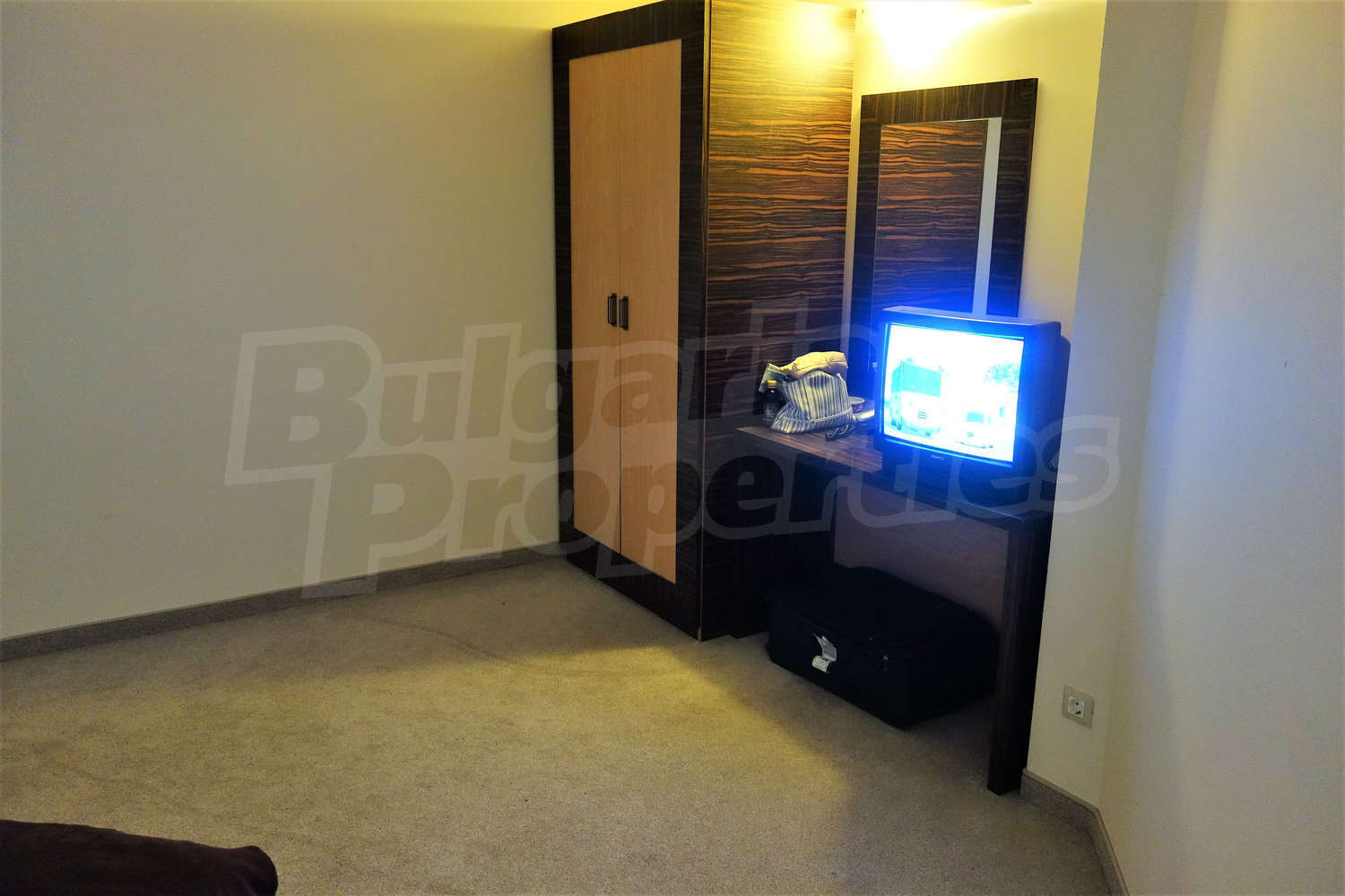 Gallery Picture 8