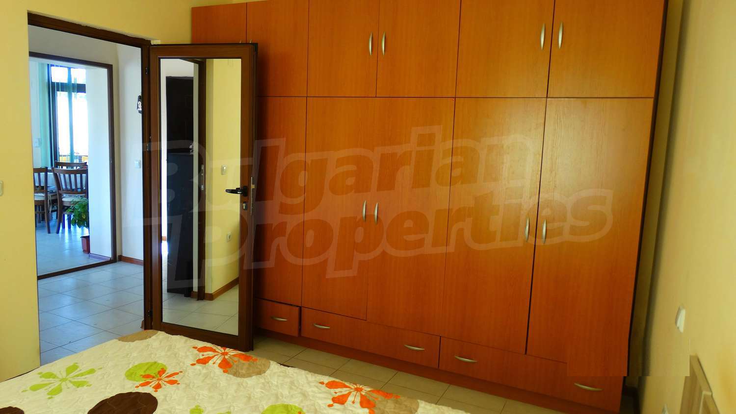 Gallery Picture 9