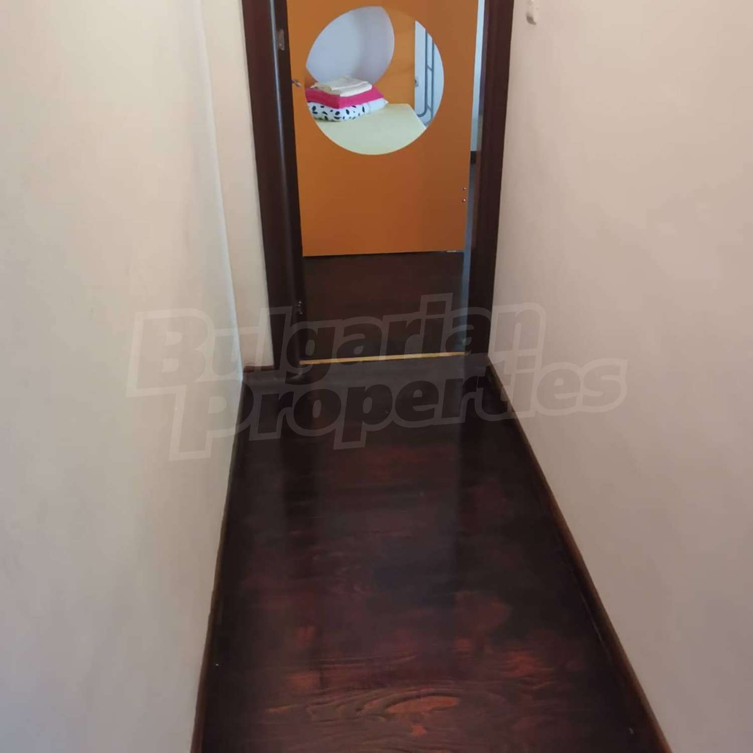 Gallery Picture 8