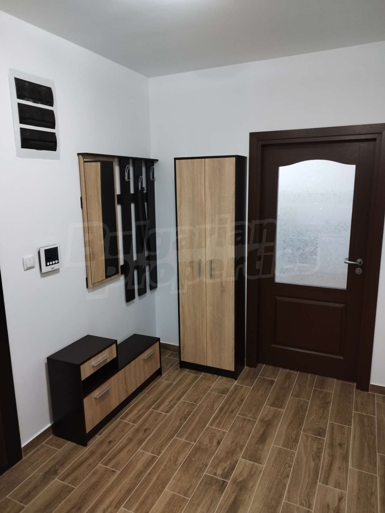 Gallery Picture 9