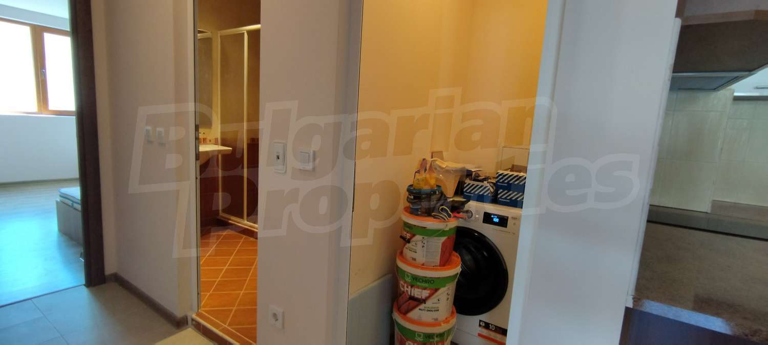 Gallery Picture 8