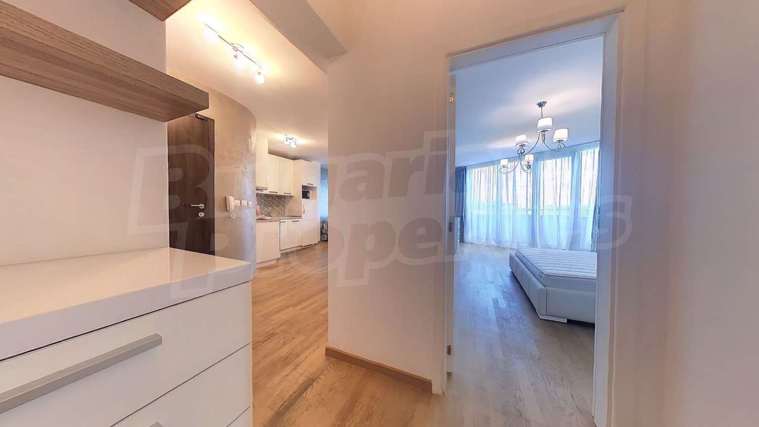 Gallery Picture 5