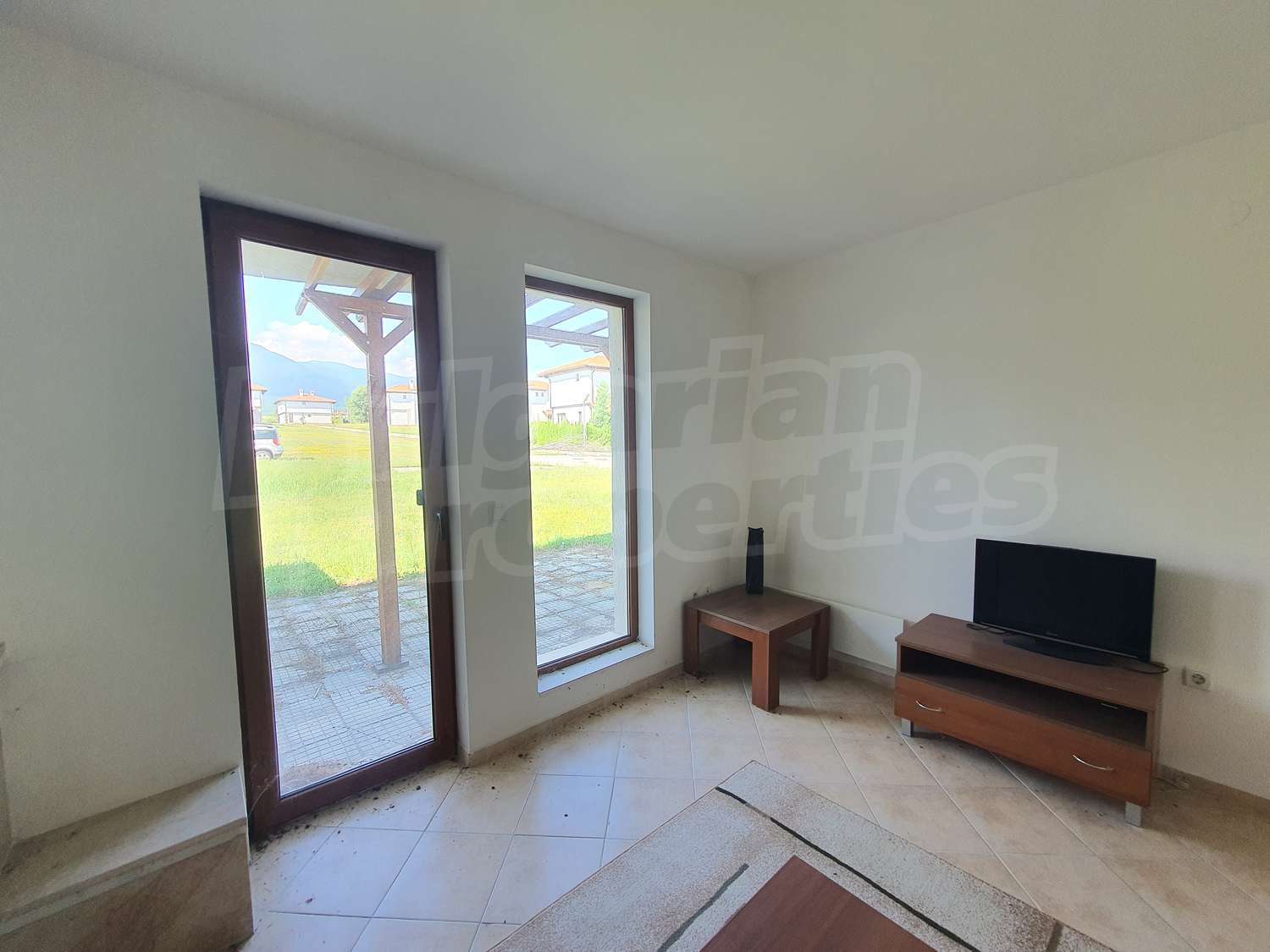 Gallery Picture 10