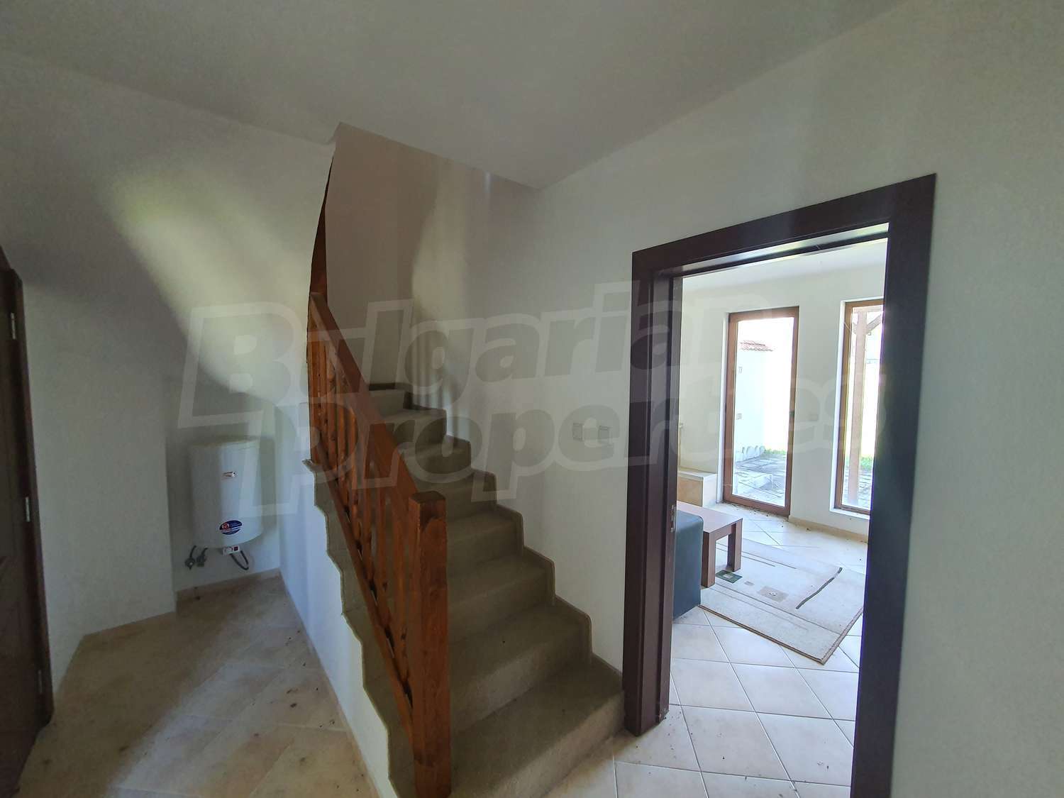 Gallery Picture 6