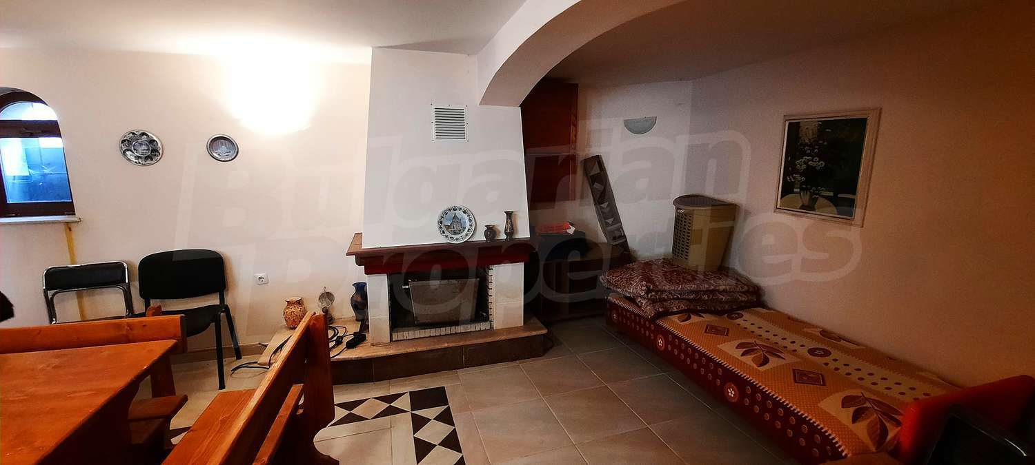 Gallery Picture 13