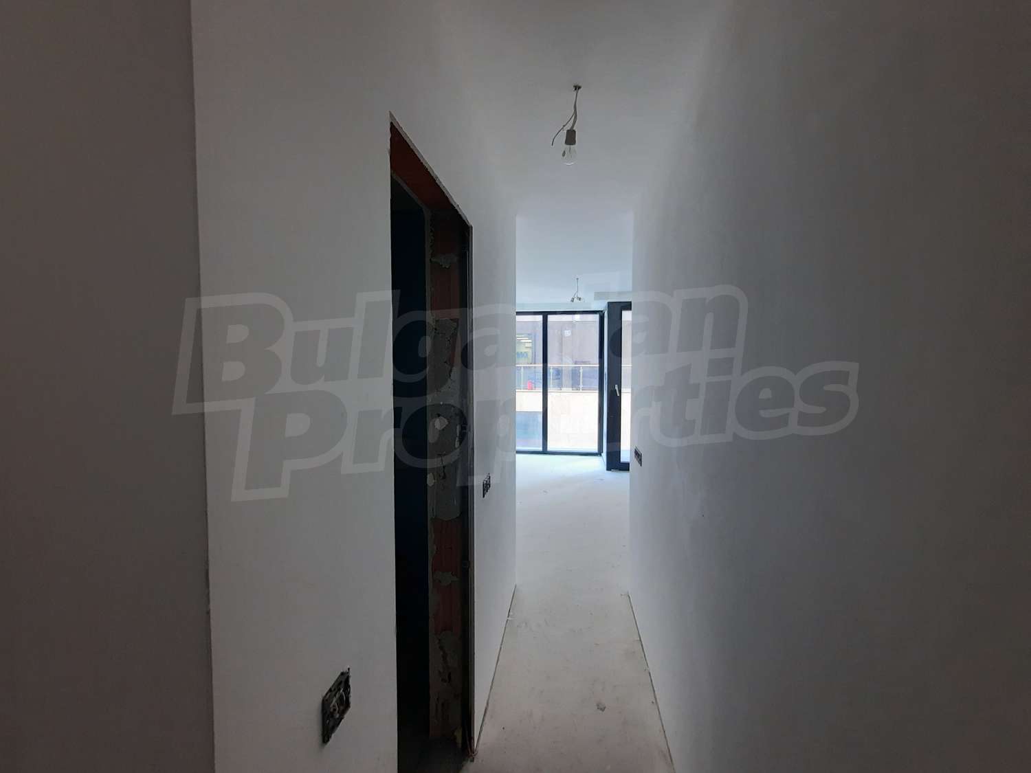 Gallery Picture 12