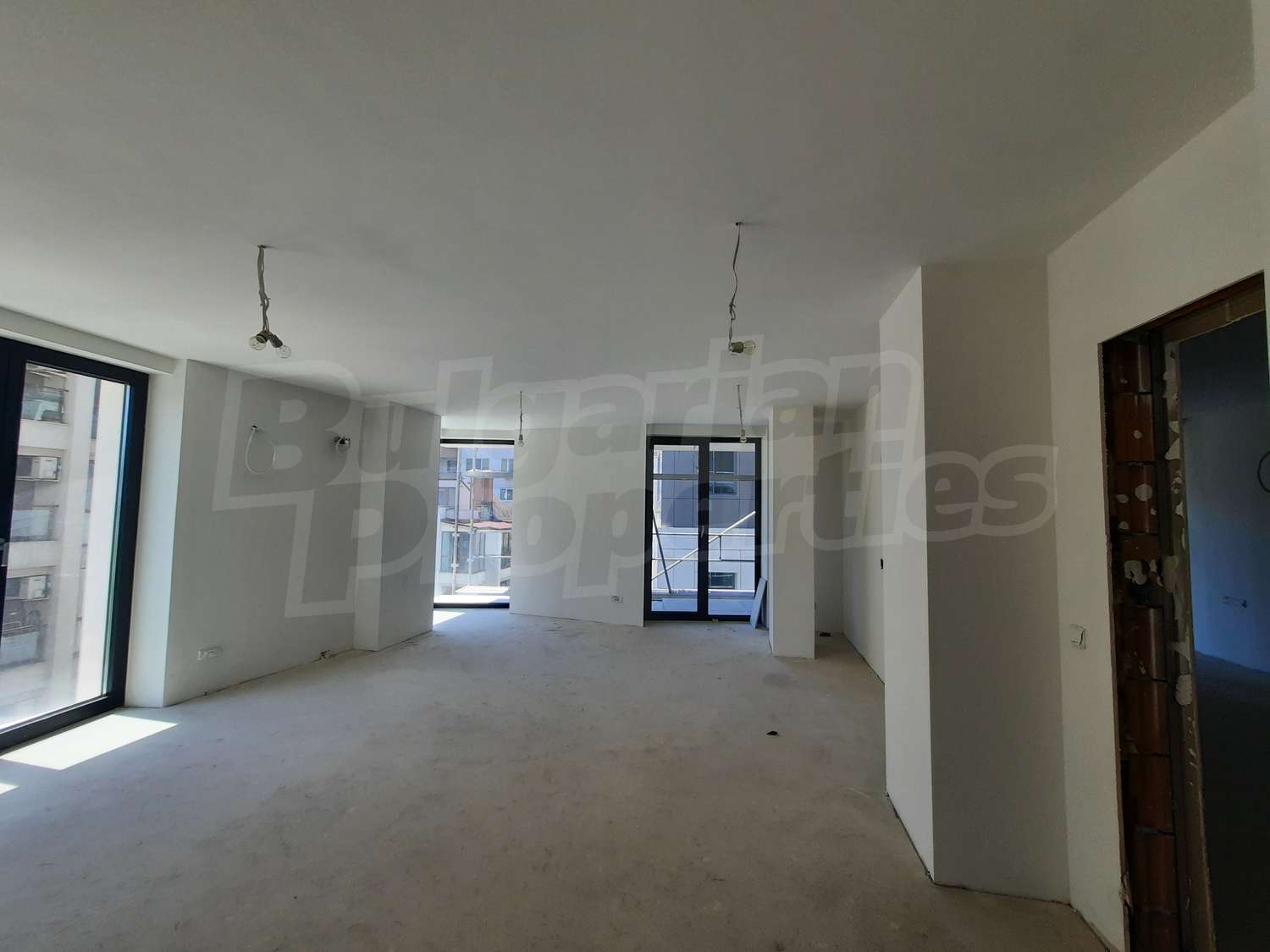 Gallery Picture 15