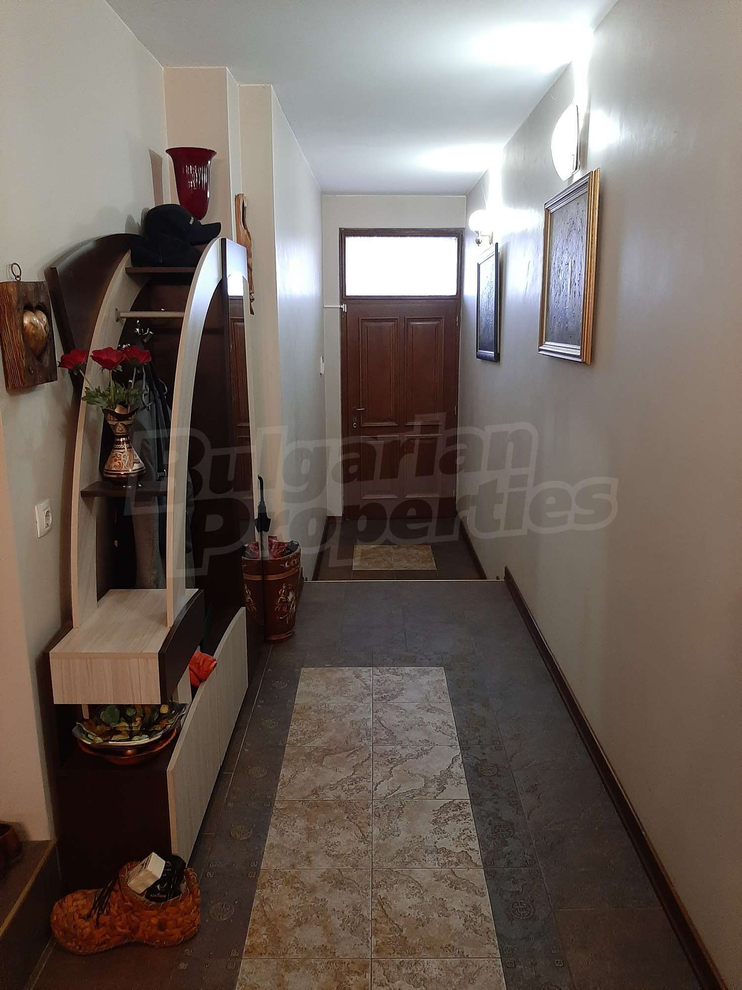 Gallery Picture 16