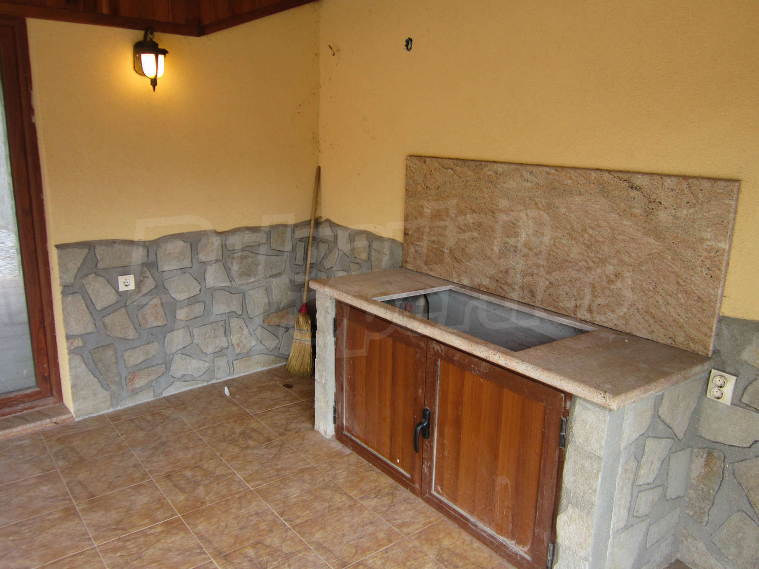 Gallery Picture 30
