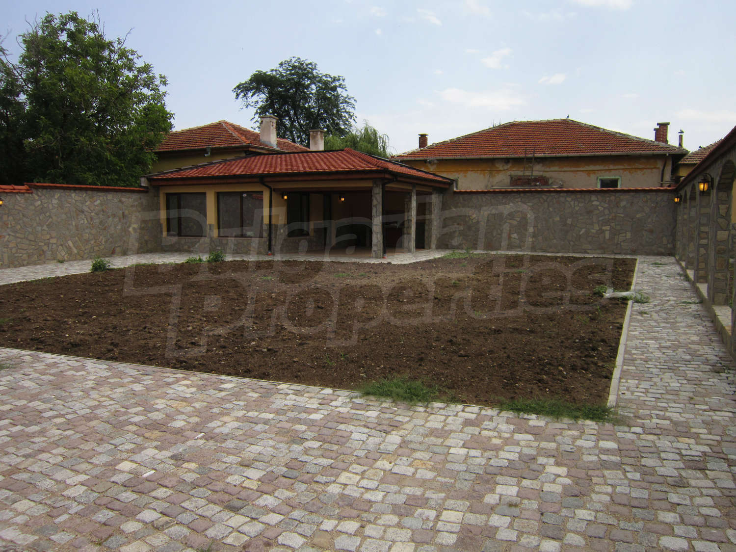 Gallery Picture 51