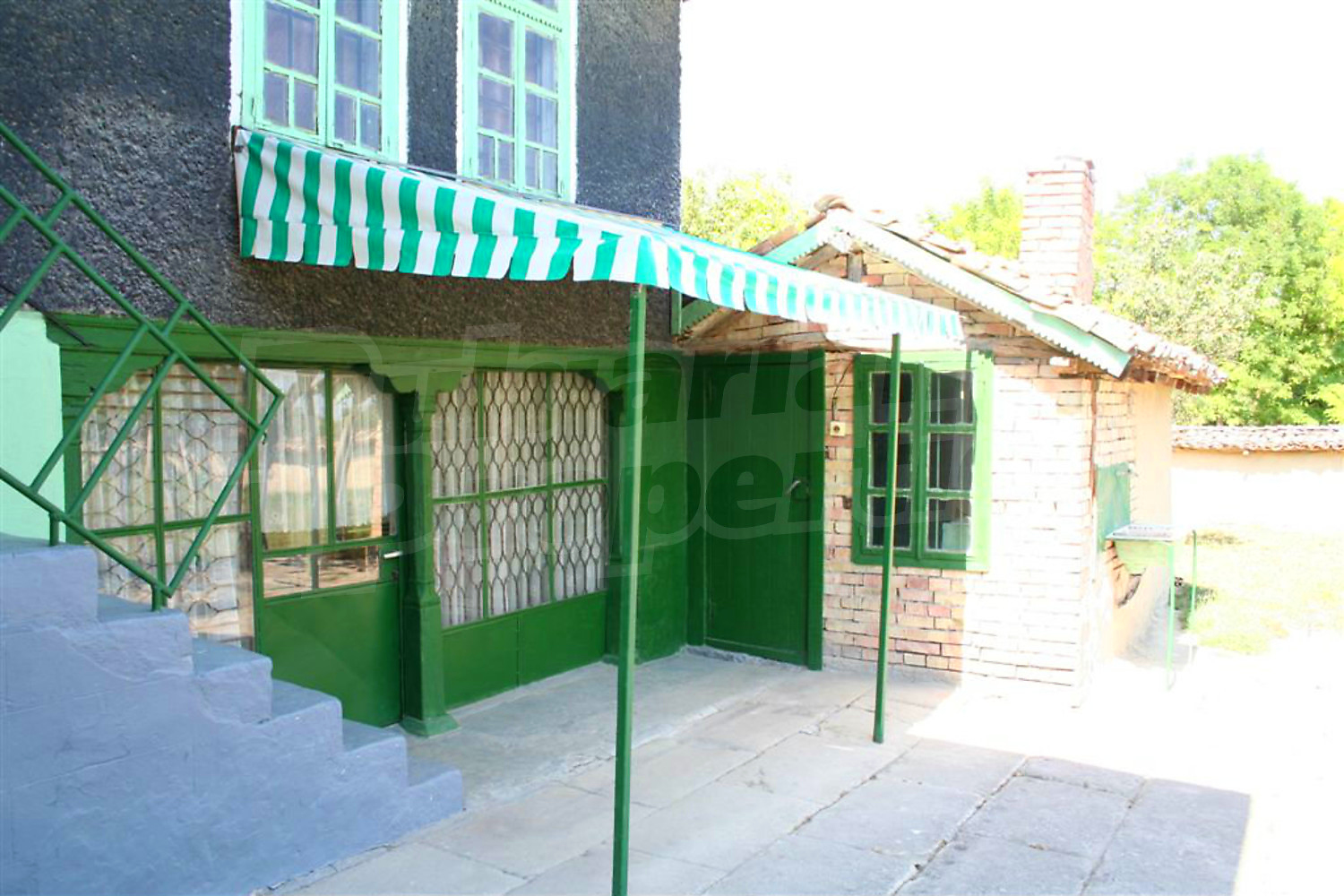 Gallery Picture 9