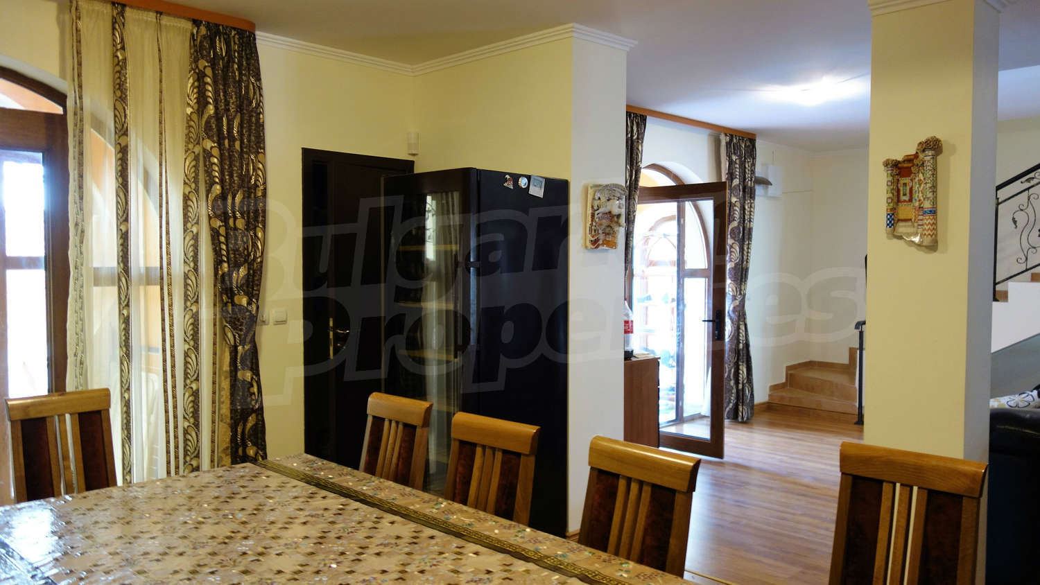 Gallery Picture 13