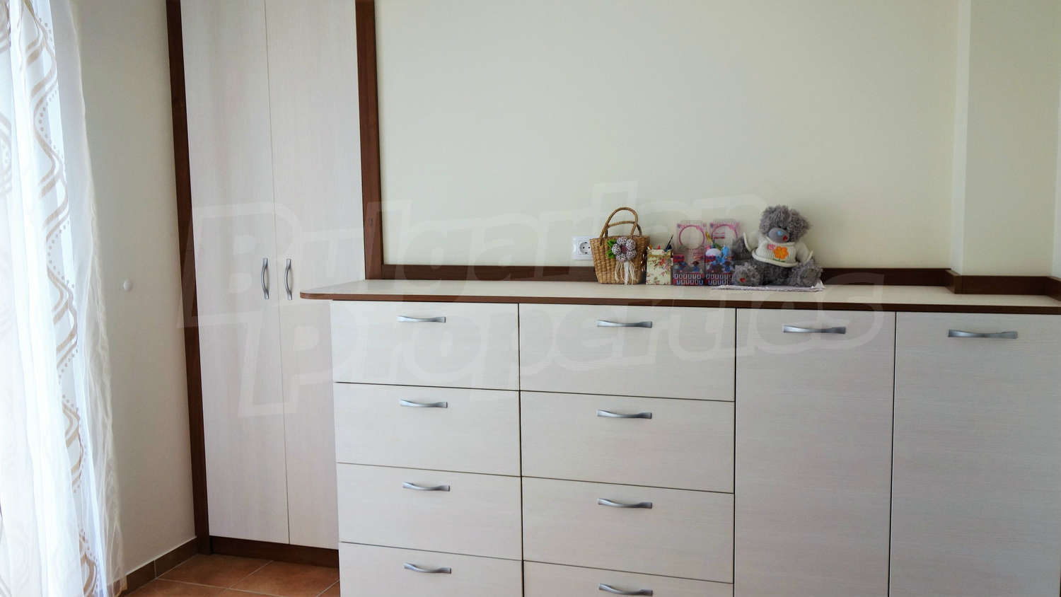 Gallery Picture 18