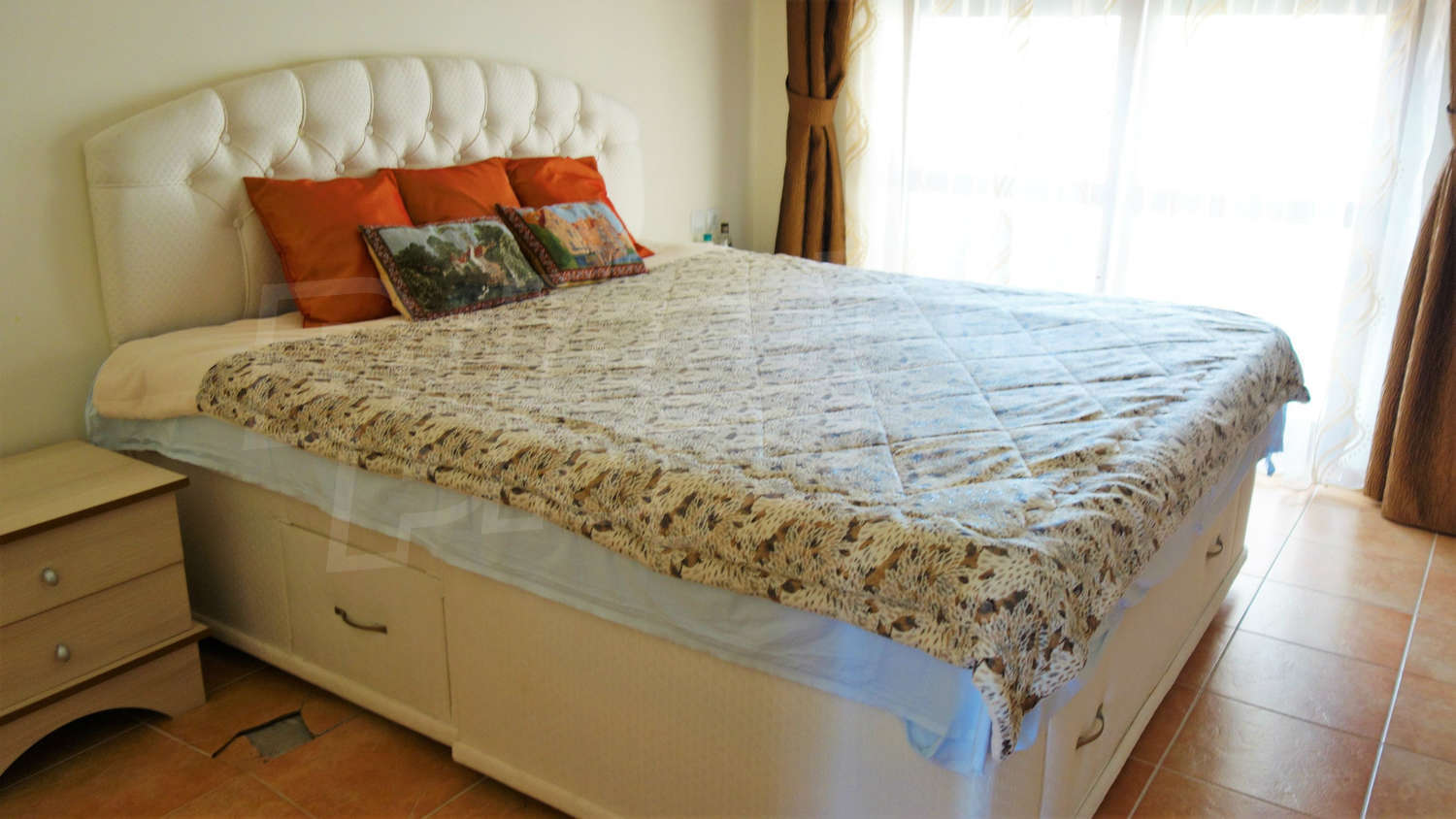 Gallery Picture 29