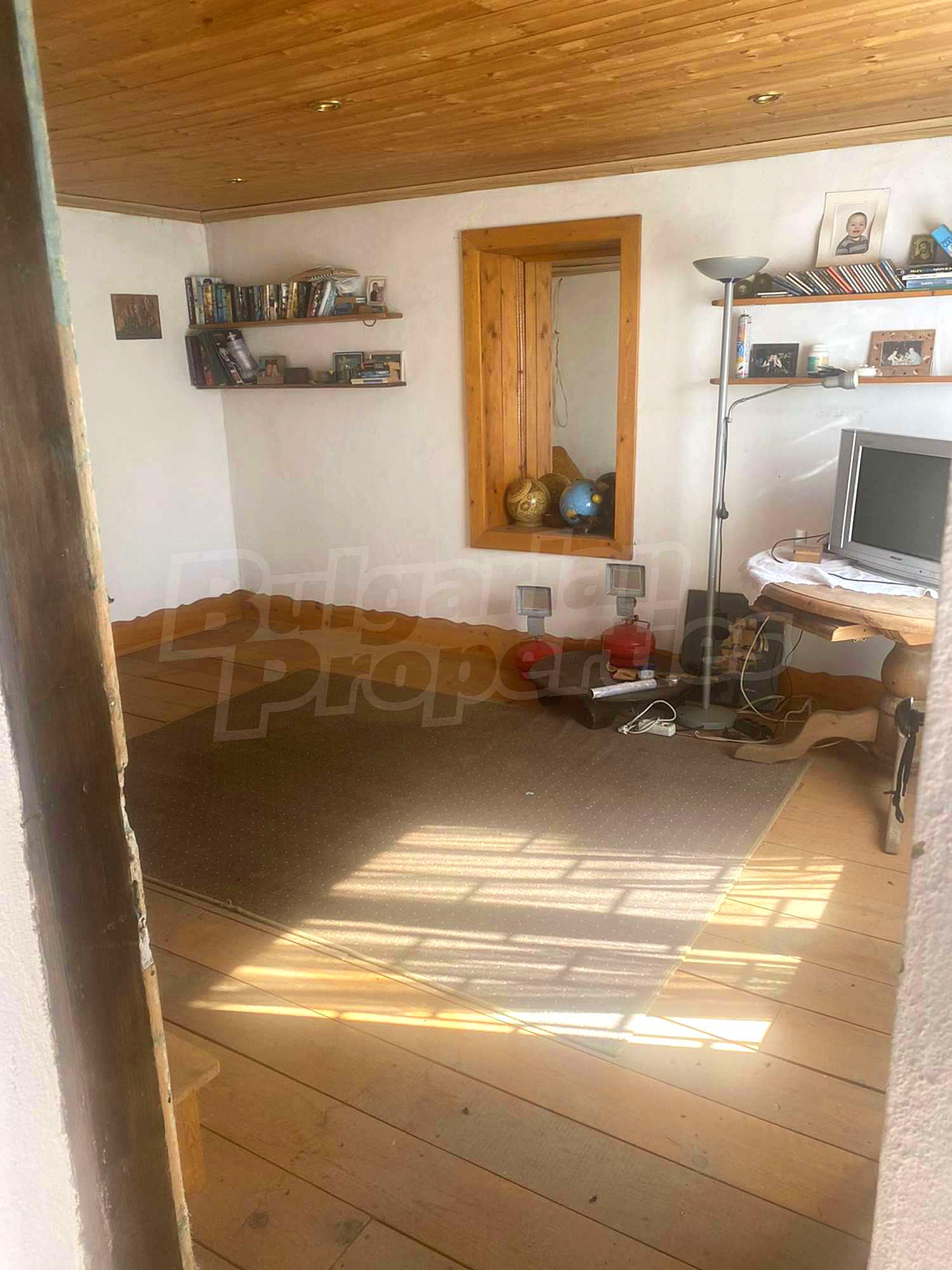 Gallery Picture 6