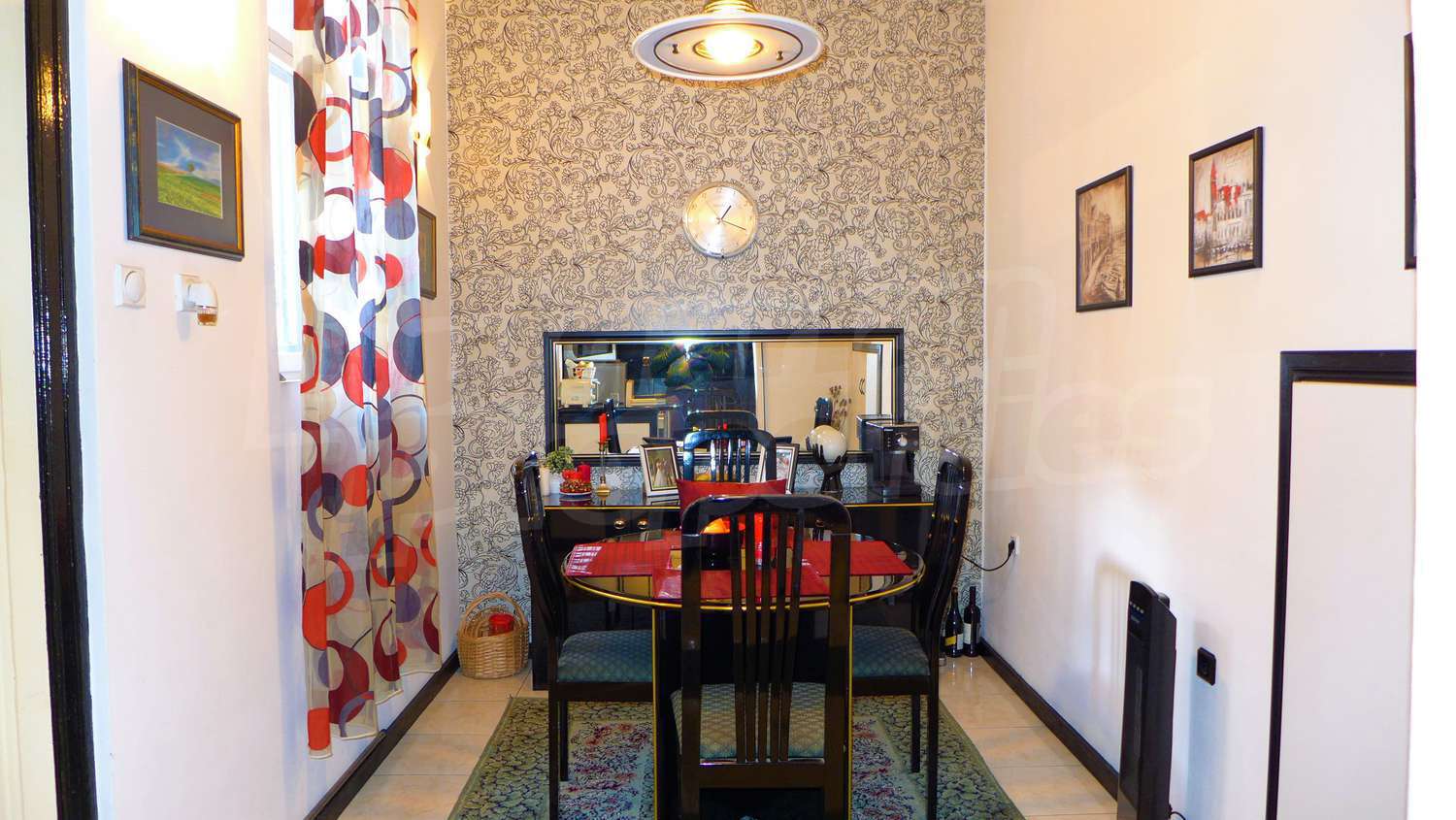 Gallery Picture 16