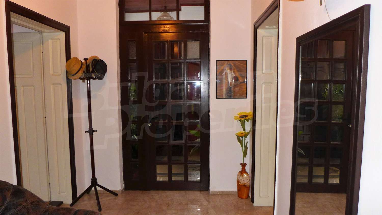 Gallery Picture 28