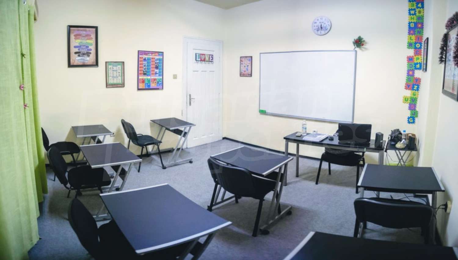 Gallery Picture 9