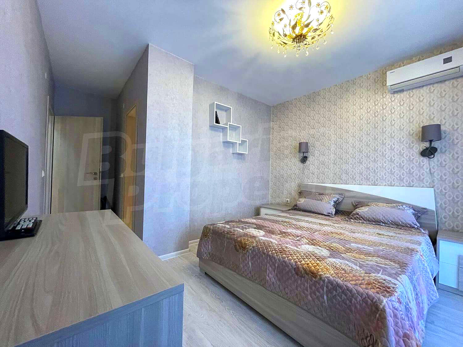 Gallery Picture 15