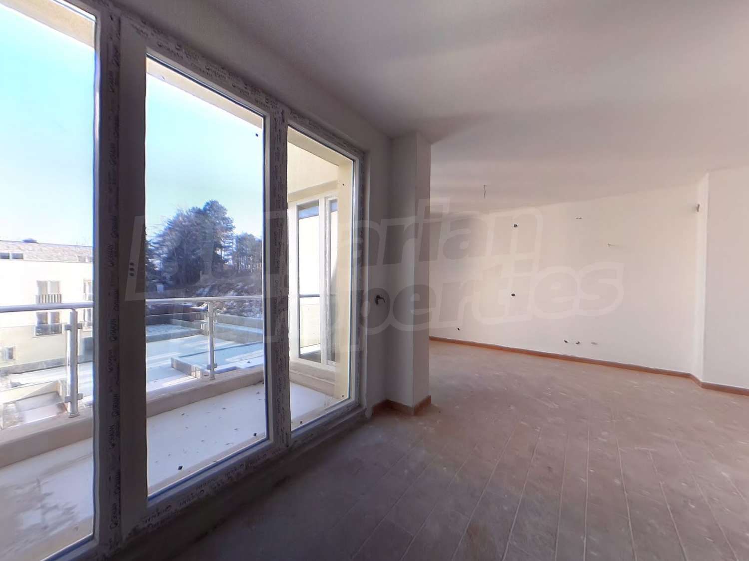 Gallery Picture 15