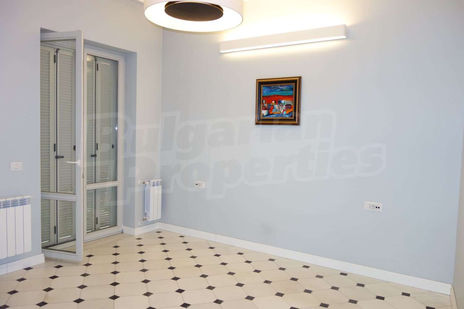 Gallery Picture 8