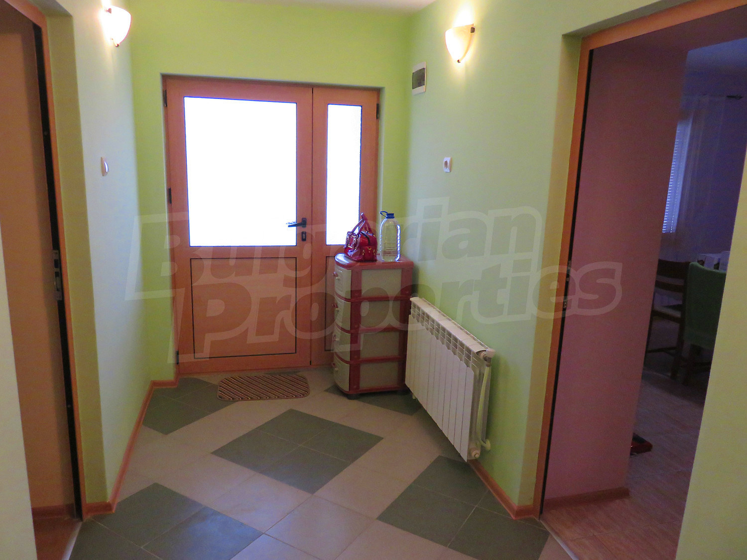 Gallery Picture 12