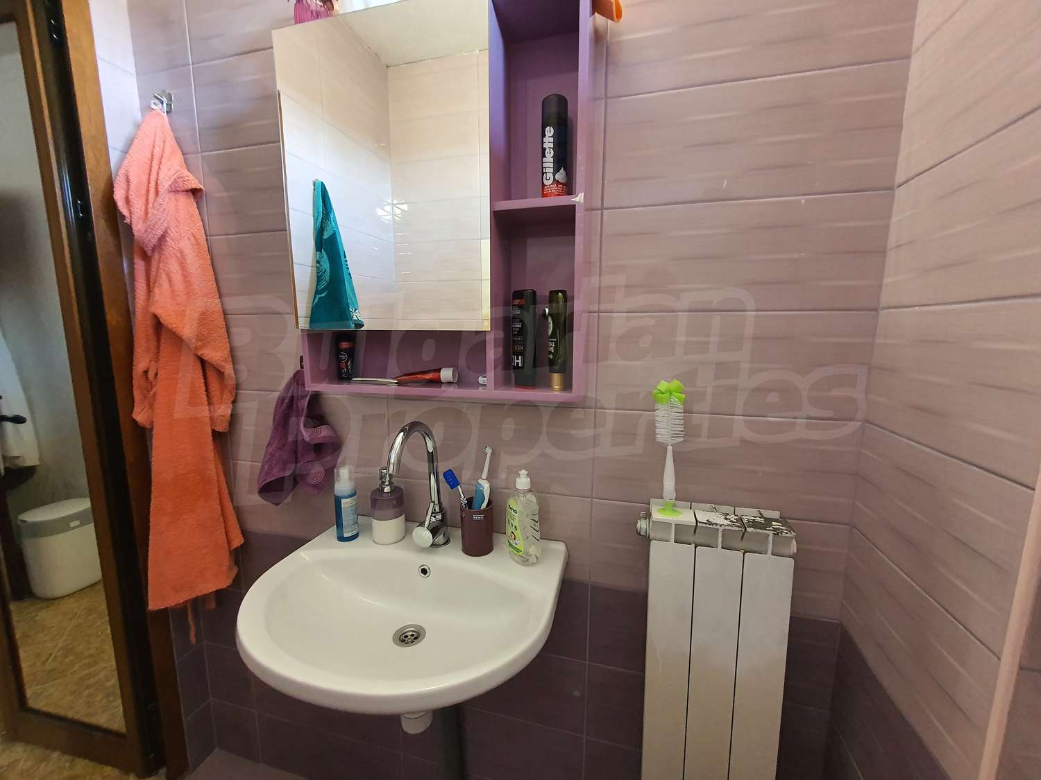 Gallery Picture 47