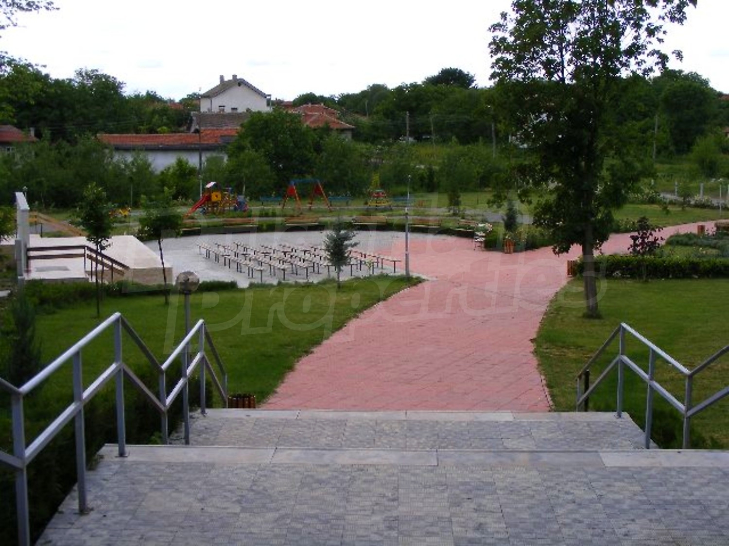 Gallery Picture 10