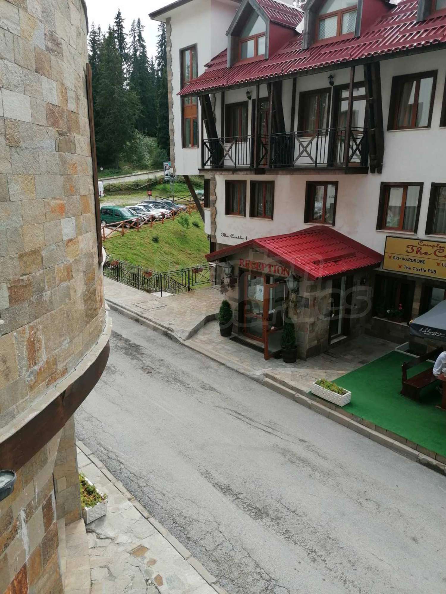 Gallery Picture 6