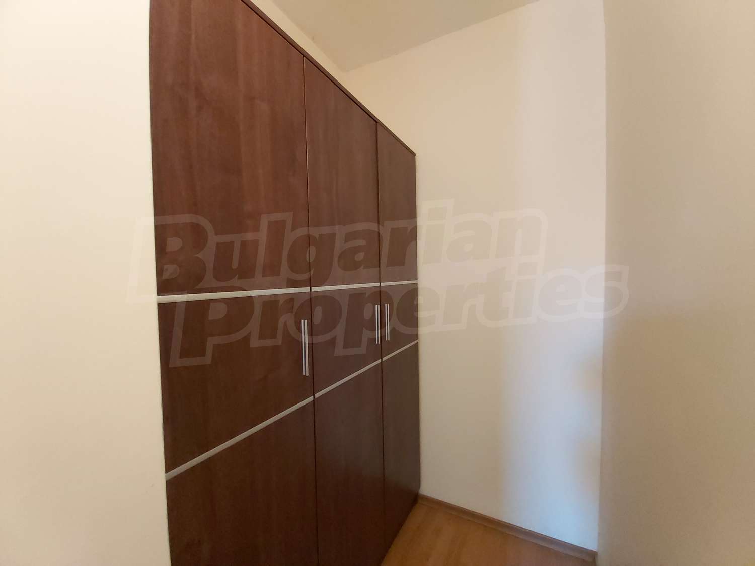 Gallery Picture 11