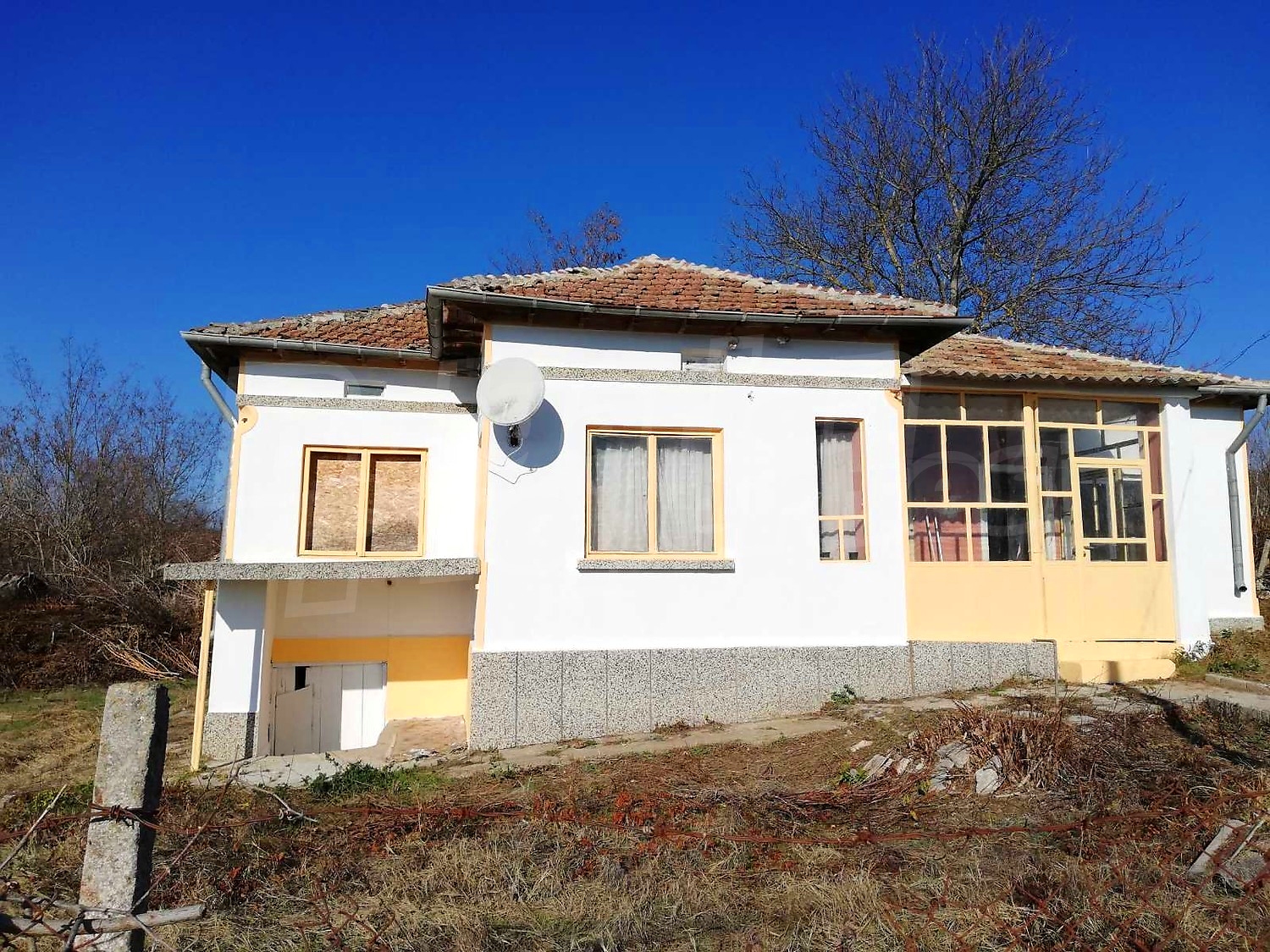 House for sale near General Toshevo, Bulgaria. Onestorey house with a