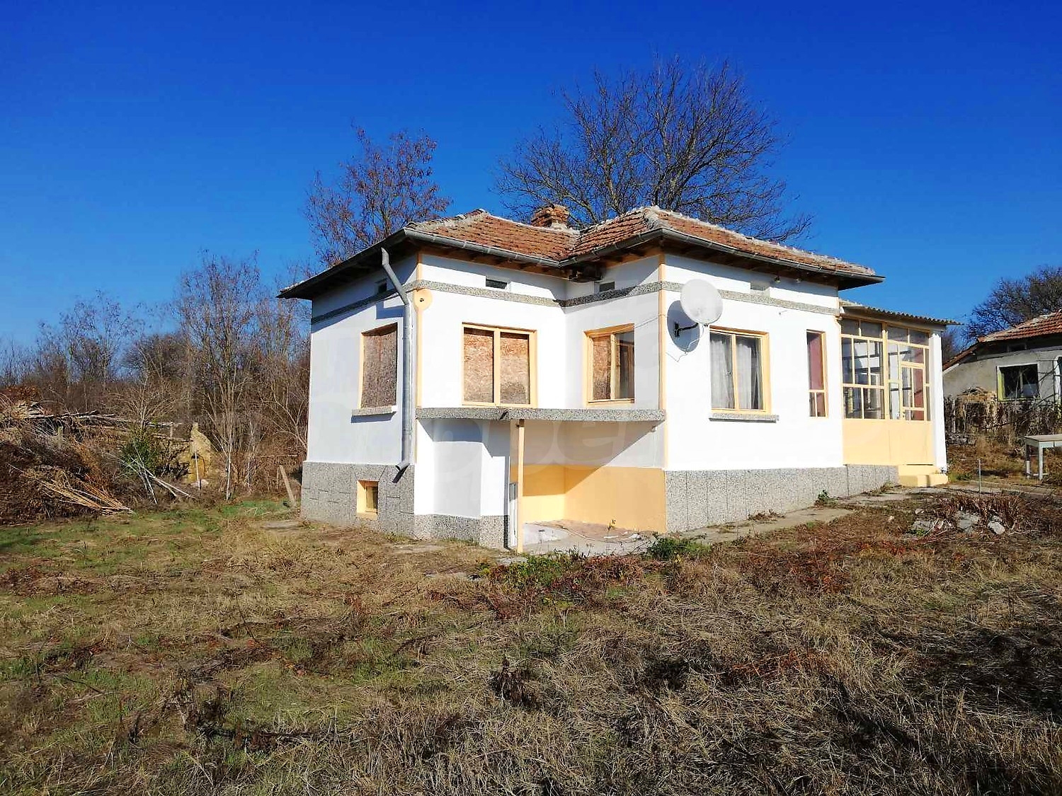 House for sale near General Toshevo, Bulgaria. Onestorey house with a