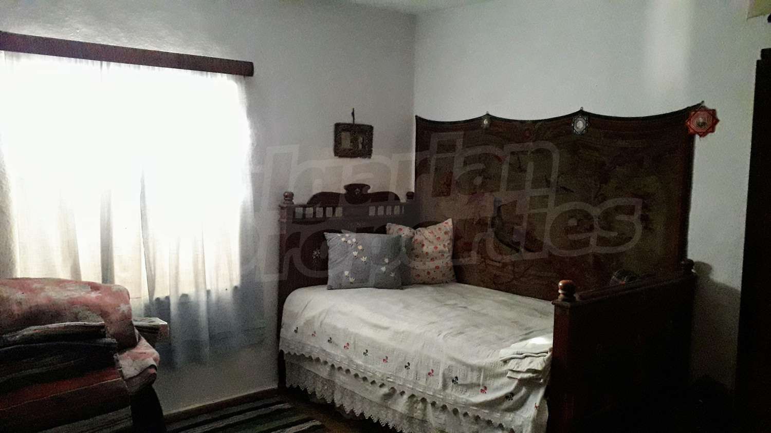 Gallery Picture 25