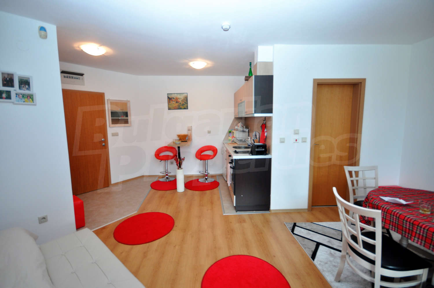 Gallery Picture 7