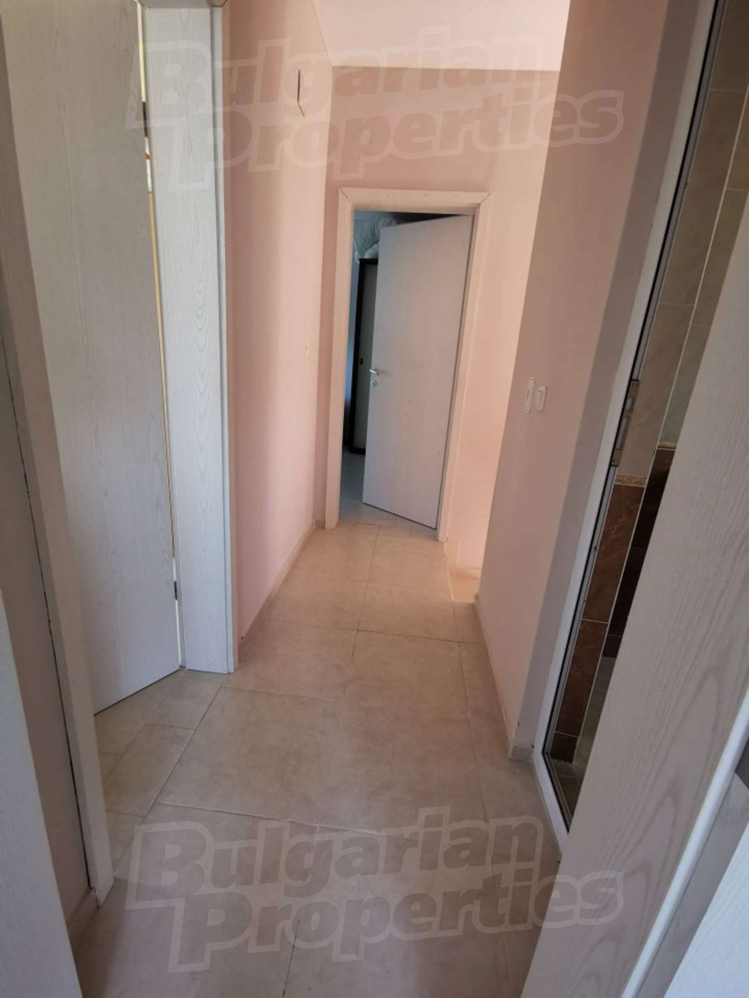 Gallery Picture 13