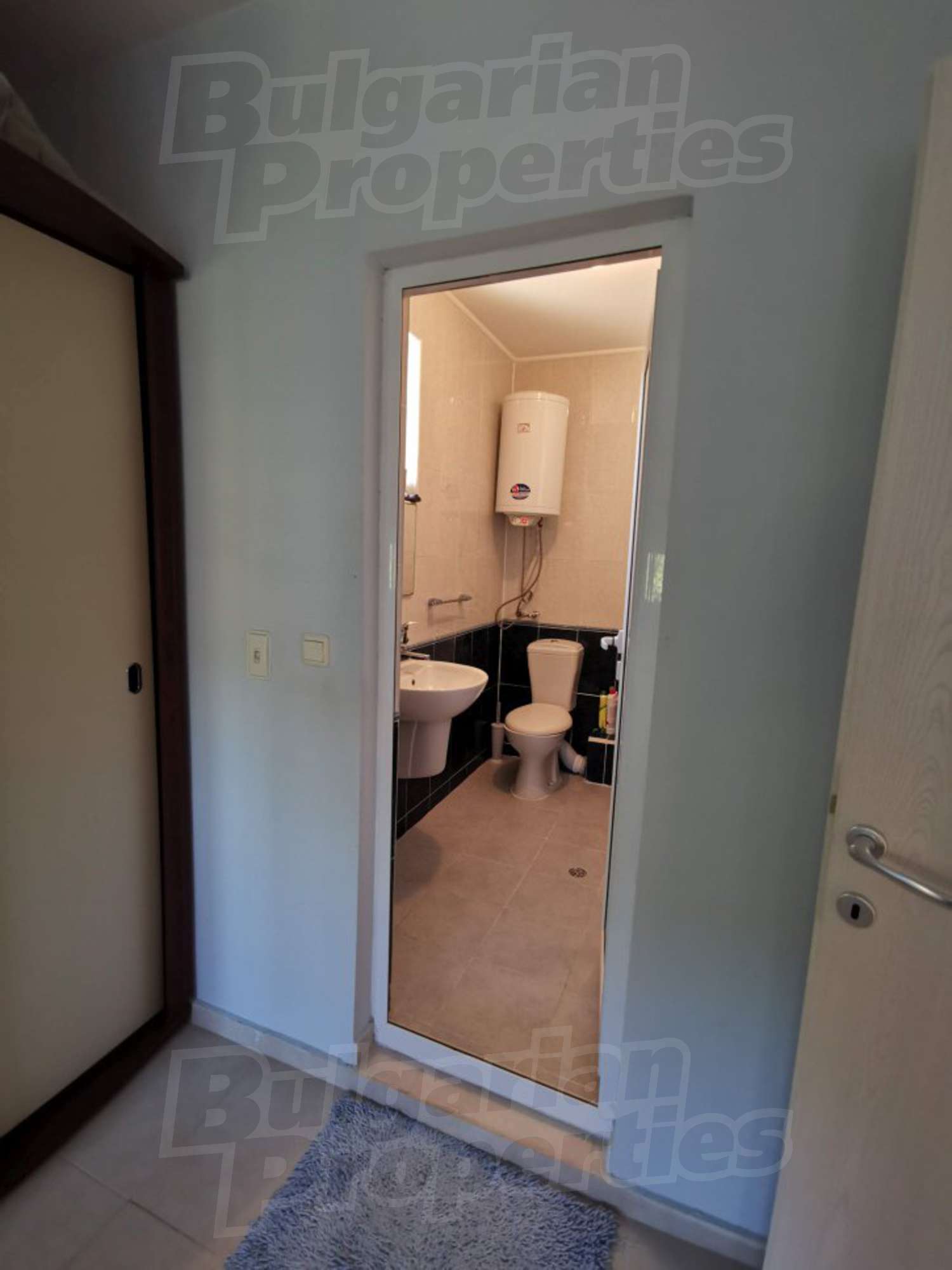 Gallery Picture 15
