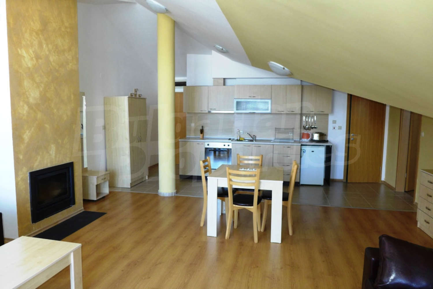 Gallery Picture 6