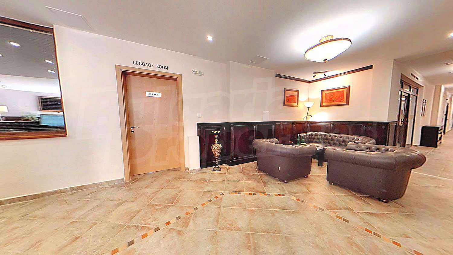Gallery Picture 10