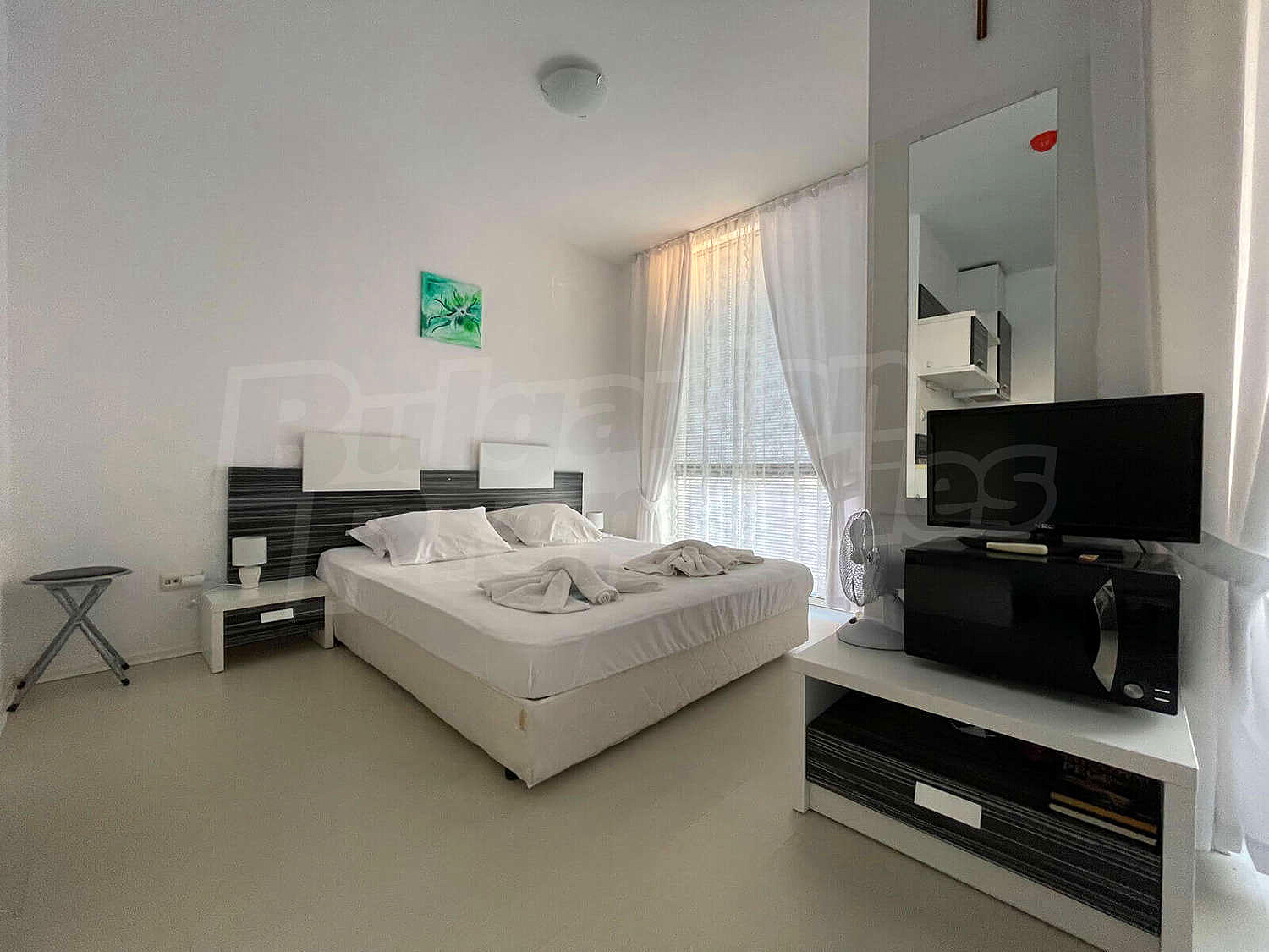 Gallery Picture 7