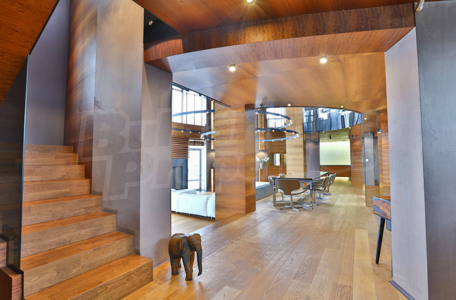 Gallery Picture 7