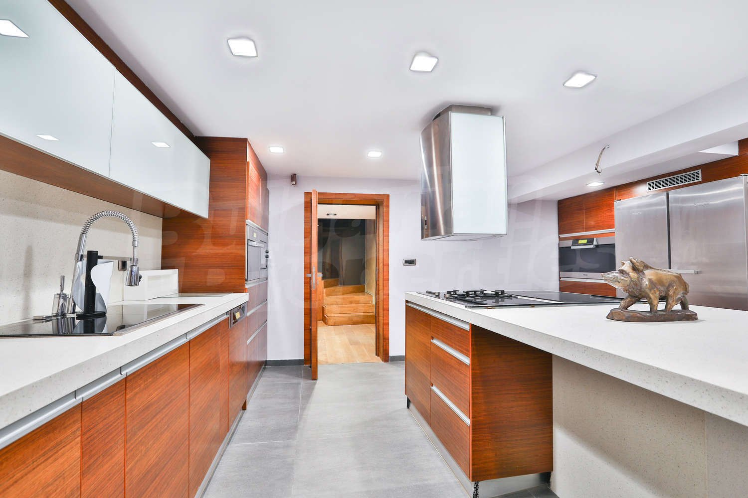 Gallery Picture 44