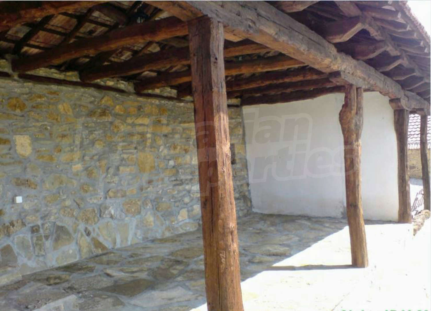 Gallery Picture 15