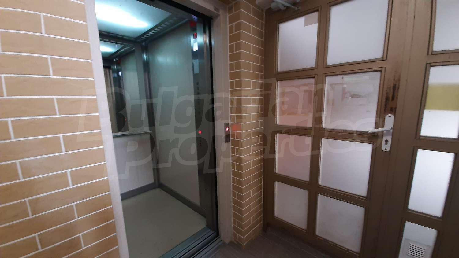 Gallery Picture 29