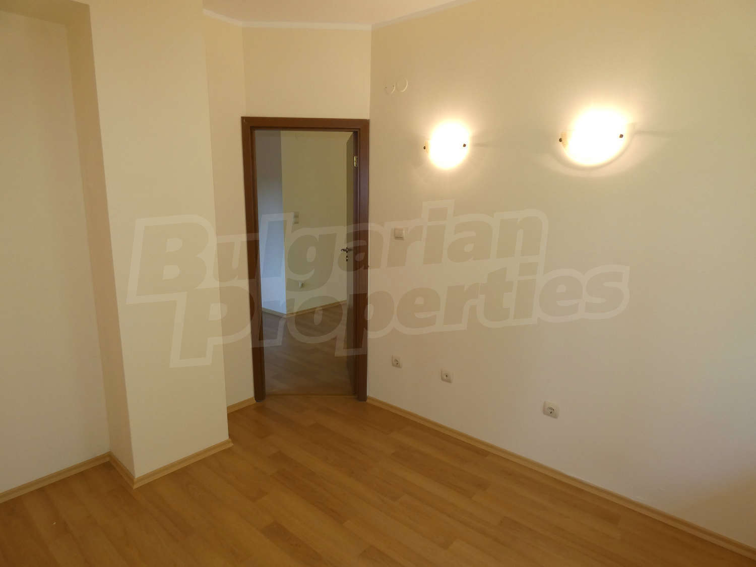 Gallery Picture 15
