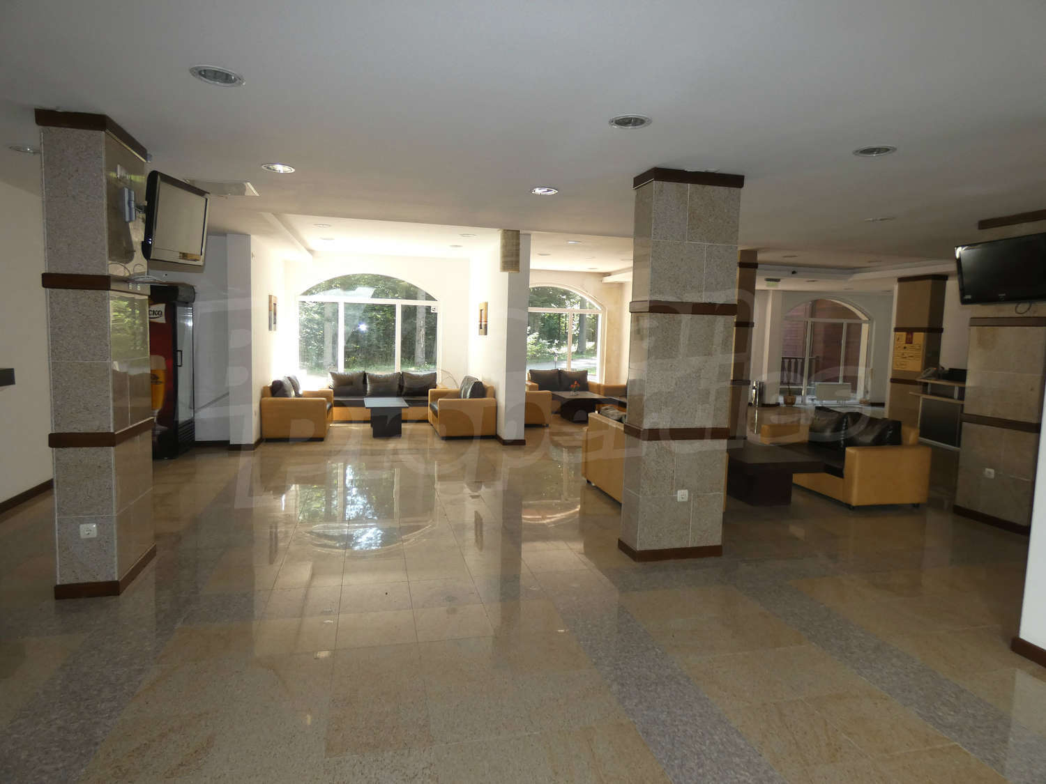 Gallery Picture 25