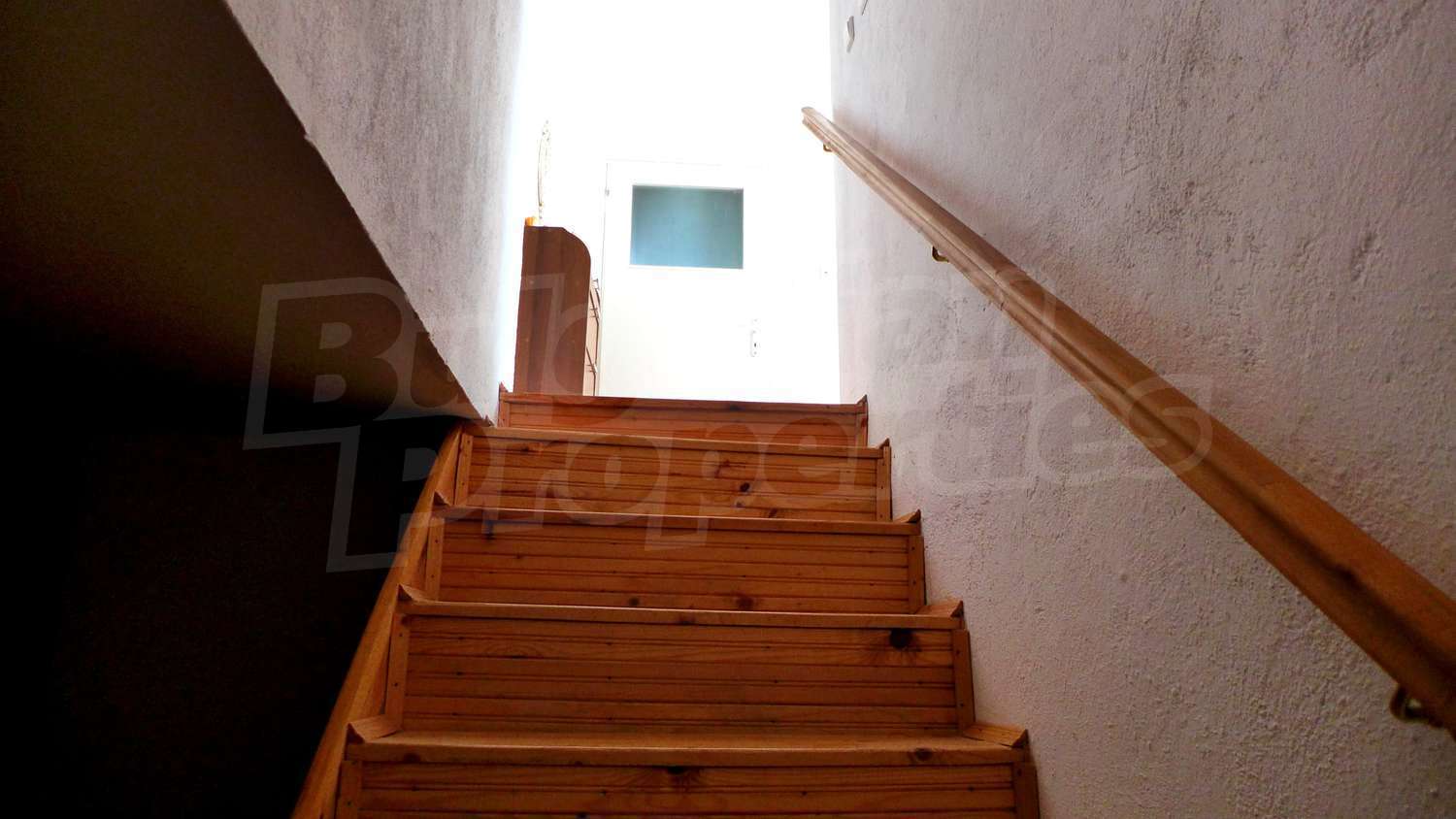 Gallery Picture 16